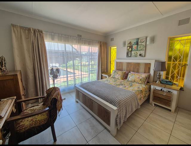 4 BEDROOM HOUSE FOR SALE IN VANDERBIJLPARK SE 2